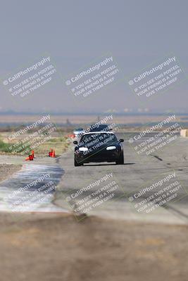media/Sep-20-2025-Extreme Speed (Sat) [[1fcc23683c]]/Orange (Mid Intermediate)/Session 2 (Sunrise)/